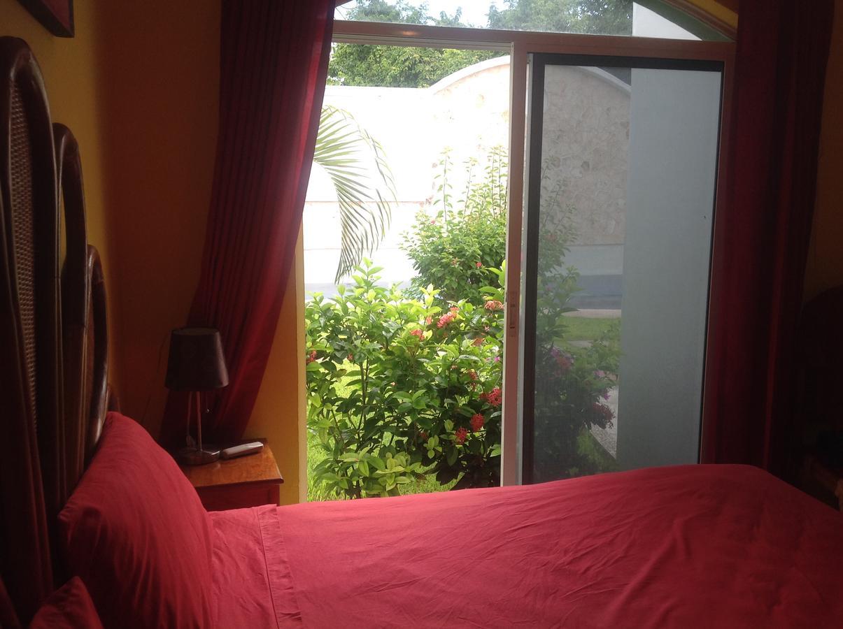 Casa Pili Bed & Breakfast Playa del Carmen Dış mekan fotoğraf